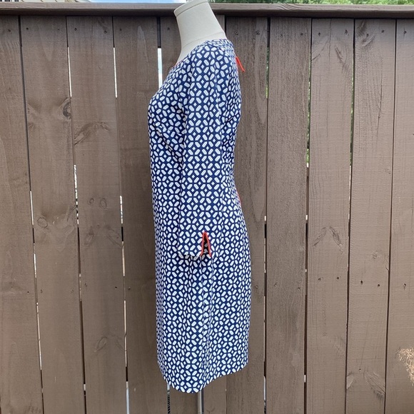 Belle Badgley Mischka geometric print shift dress size 4 - Picture 10 of 14